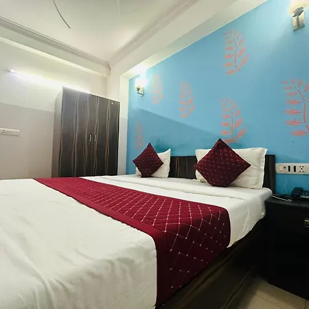 Hotel Galaxy Inn Near Delhi International Airport